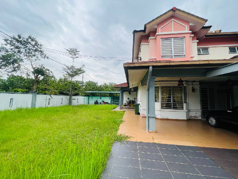 Double Storey Corner Lot, Bandar Seri Putra, Bangi 