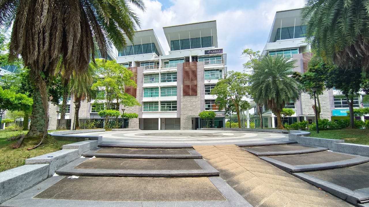 ENDLOT SHOPLOT 4STOREY LAMAN SERI Business Park - photo 8