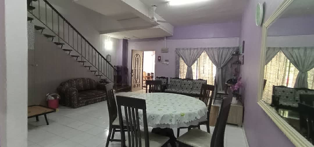 [RENOVATED + FACING OPEN] 2-STOREY TERRACE TAMAN DESA KARUNMAS, SERI KEMBANGAN - photo 3