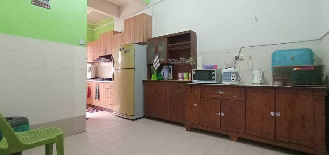 [RENOVATED + FACING OPEN] 2-STOREY TERRACE TAMAN DESA KARUNMAS, SERI KEMBANGAN - photo 4