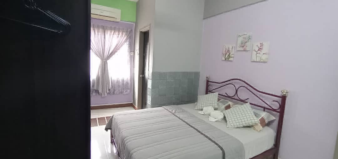 [RENOVATED + FACING OPEN] 2-STOREY TERRACE TAMAN DESA KARUNMAS, SERI KEMBANGAN - photo 7
