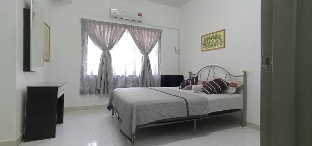 [RENOVATED + FACING OPEN] 2-STOREY TERRACE TAMAN DESA KARUNMAS, SERI KEMBANGAN - photo 8