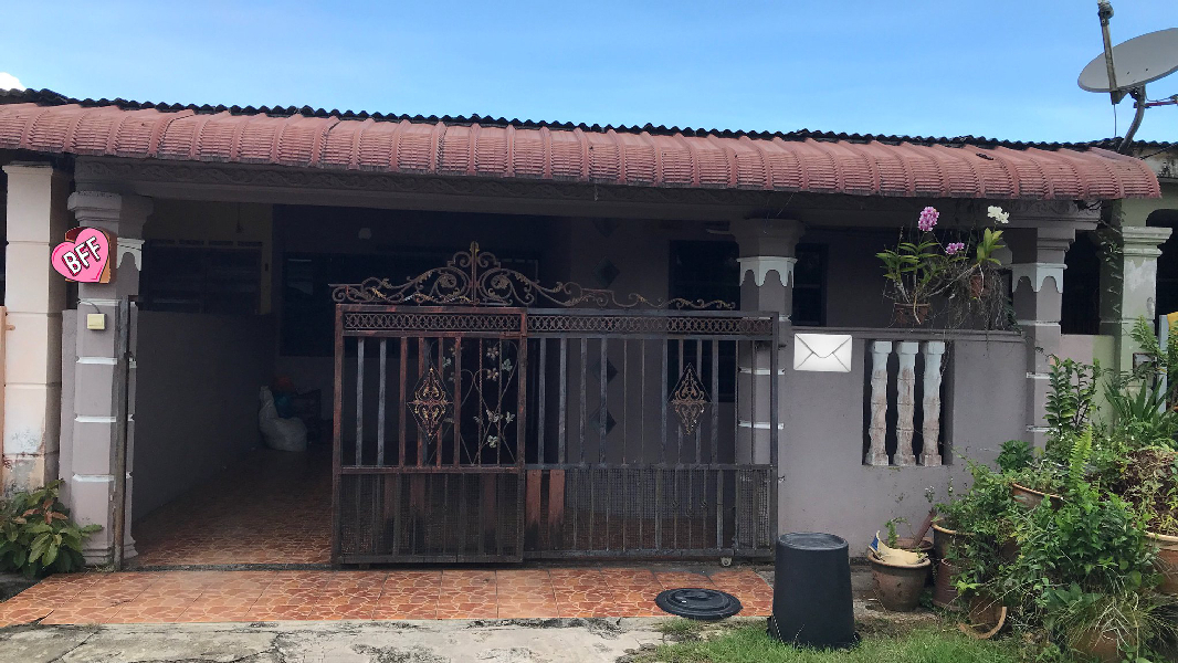 Teres Setingkat Bukit Kuang - photo 1
