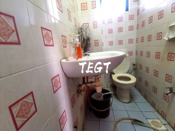 Bandar Baru Klang, Klang Condo Least hold 210k - photo 7