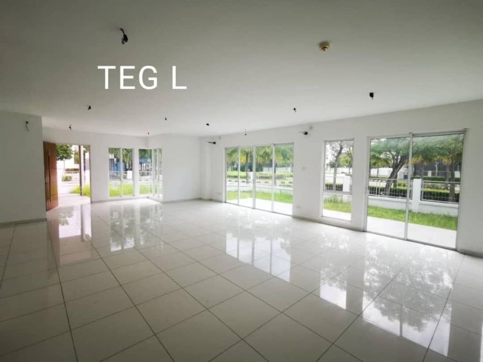 Bandar Botanic corner 2storey Bangalow 2point38m
