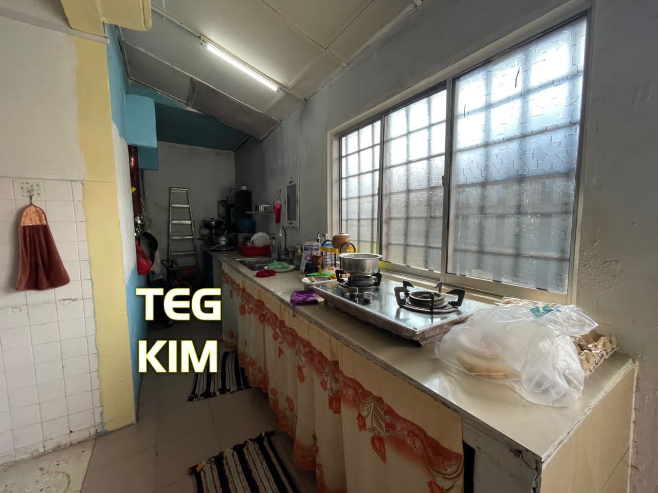 Taman Sentosa, Klang 1sty end lod 335k - photo 4