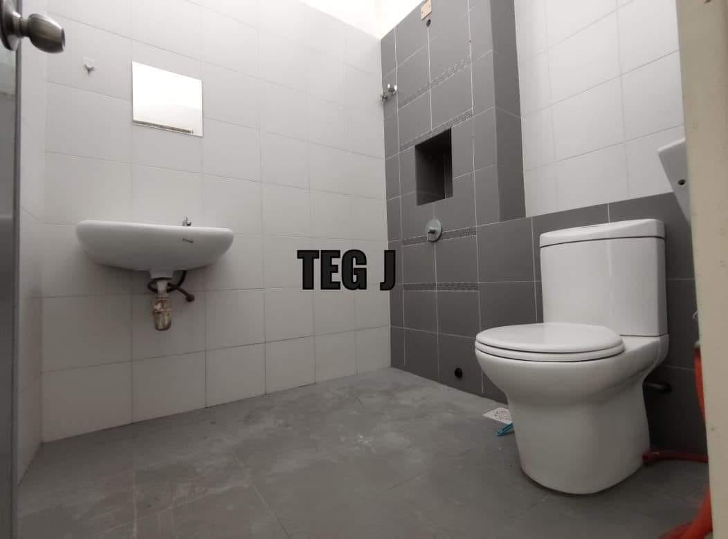 Setia Alam Setia Indah 2 sty 680k - photo 7
