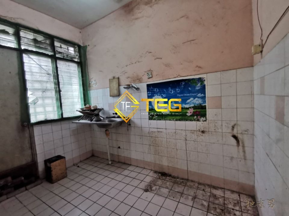 Pulai Indah  Leasehold  2 Sty For Sale  338k - photo 6