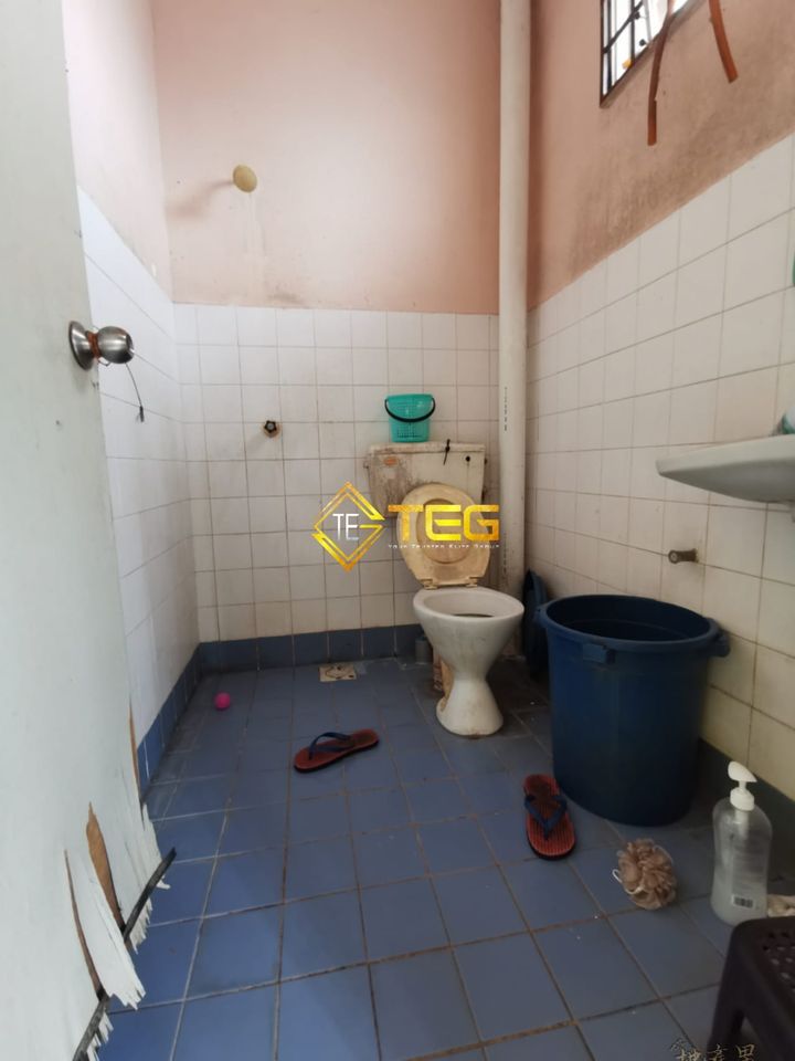 Pulai Indah  Leasehold  2 Sty For Sale  338k - photo 7