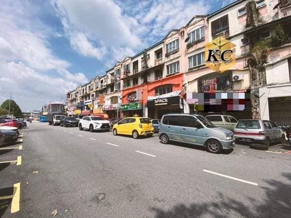 Bukit Tinggi 1, Klang ground floor to least 2200