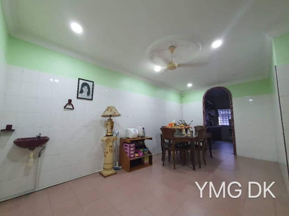 Tepi Sungai Klang 2 sty 650k - photo 2