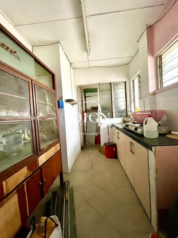 Bandar Bukit Tinggi Klang Flat 150k - photo 1