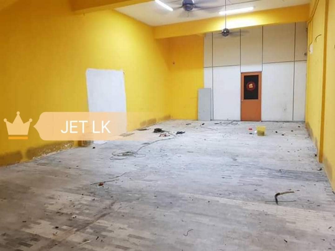 Bayu Tinggi Klang 3 sty shoplot 1point25m - photo 2