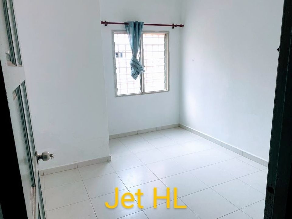 Bandar Bukit Tinggi Klang 620k - photo 2