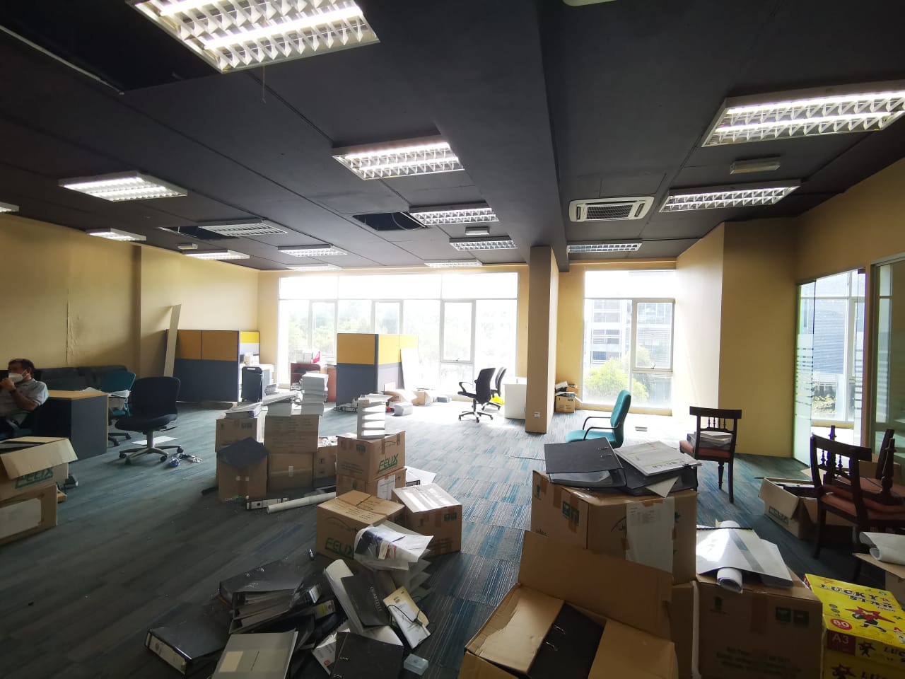 DVIDA BUSINESS CENTER  Bukit Jelutong OFFICE - photo 4