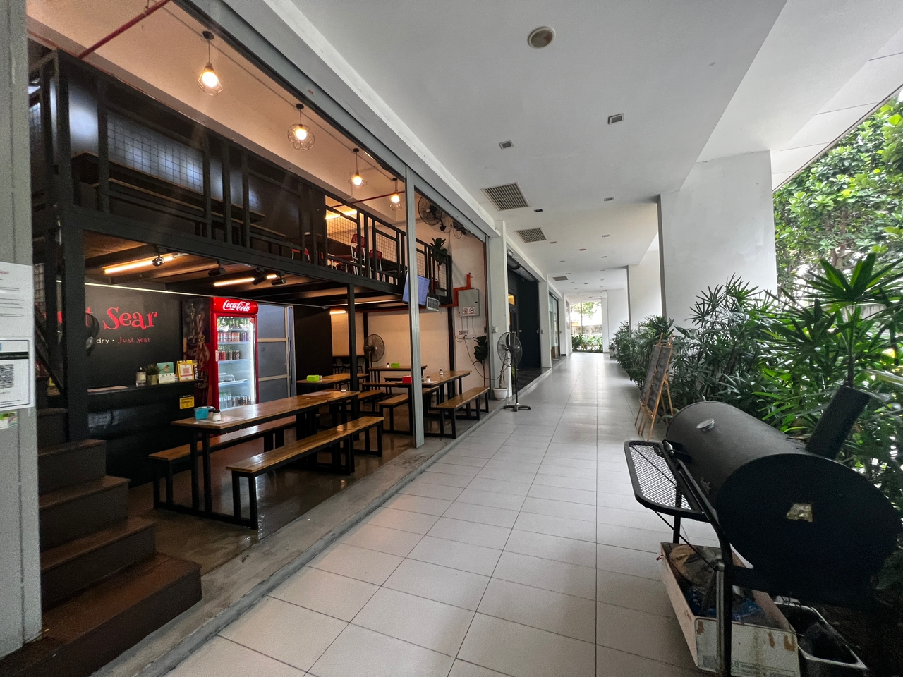 M Suites shop - photo 2