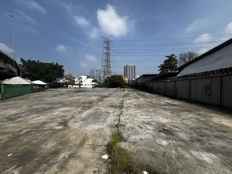 Jalan Kuching Commer ...