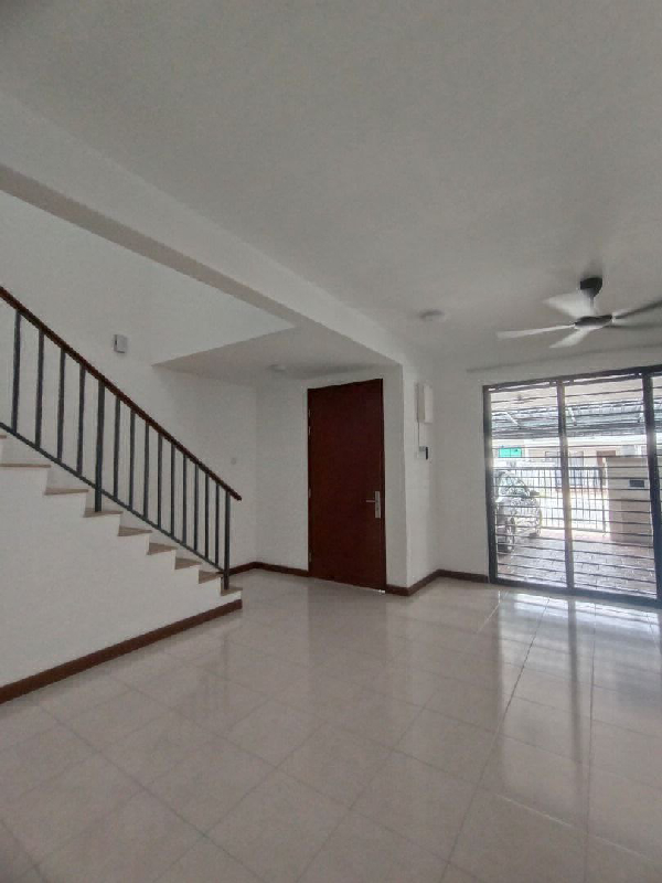 DOUBLE STOREY ELLIA PUNCAK BESTARI 2, PUNCAK ALAM - photo 4