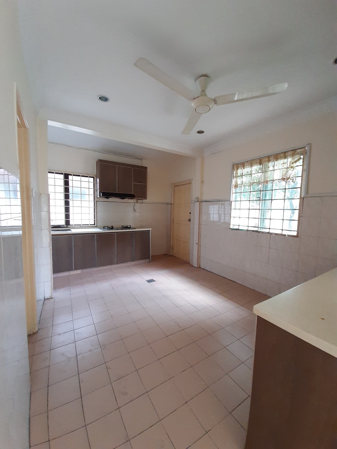 Teres 2 Tingkat, Jalan Nova U5, Subang Bestari - photo 1
