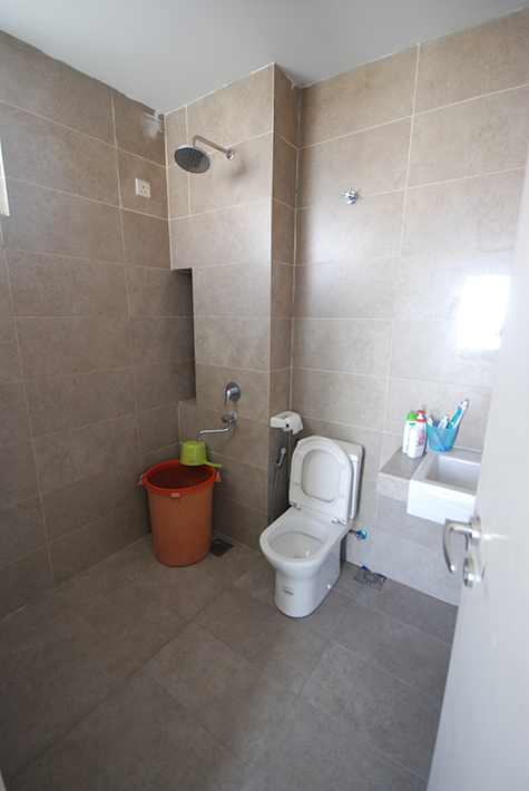 Renovated End Lot Double Storey at Alam Impian - photo 1