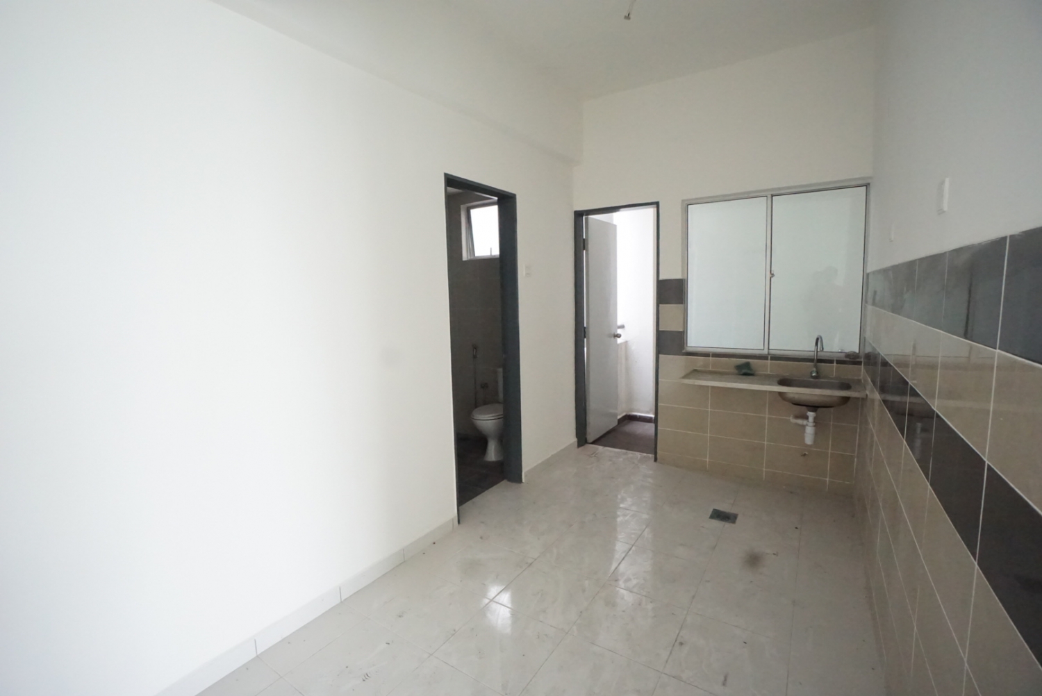 Pangsapuri Damai, Taman Sri Muda, SHAH Alam - photo 4