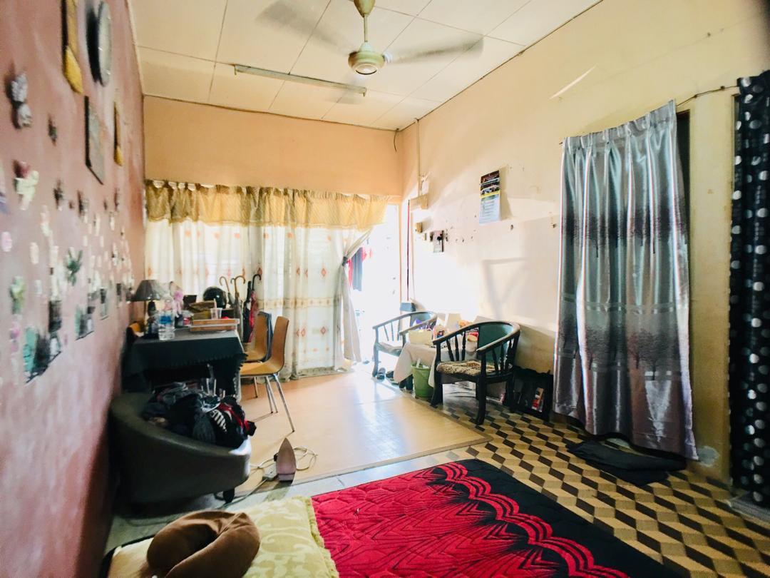 Rumah Teres Setingkat Endlot Bandar Bukit Mahkota