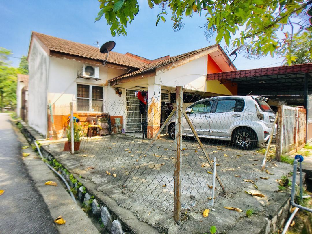 Rumah Teres Setingkat Endlot Bandar Bukit Mahkota - photo 5