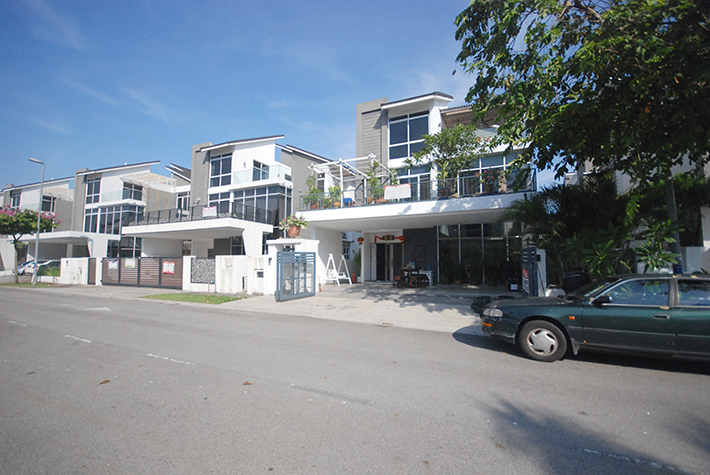 Milano, Kemuning 3 storey Bungalow