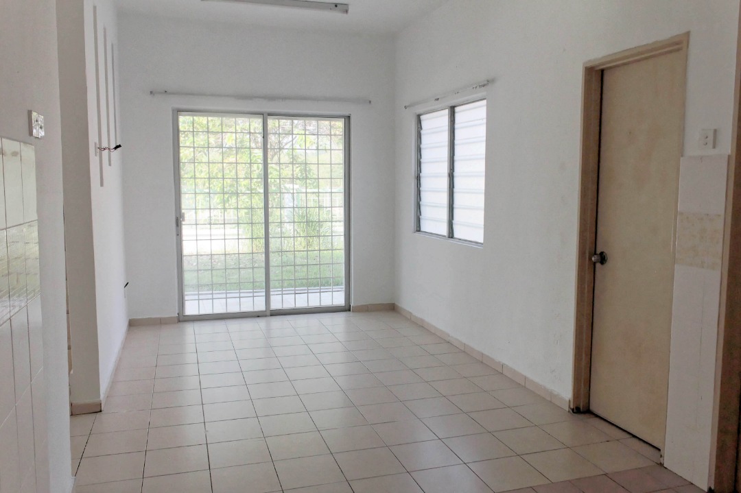 Teres Saujana Utama 3 Sg Buloh - photo 6