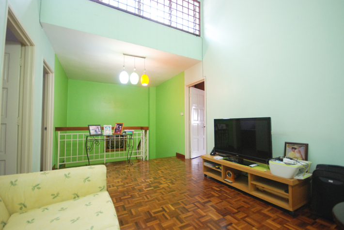 2 Storey Terrace Fully Renovated,Kota Damansara