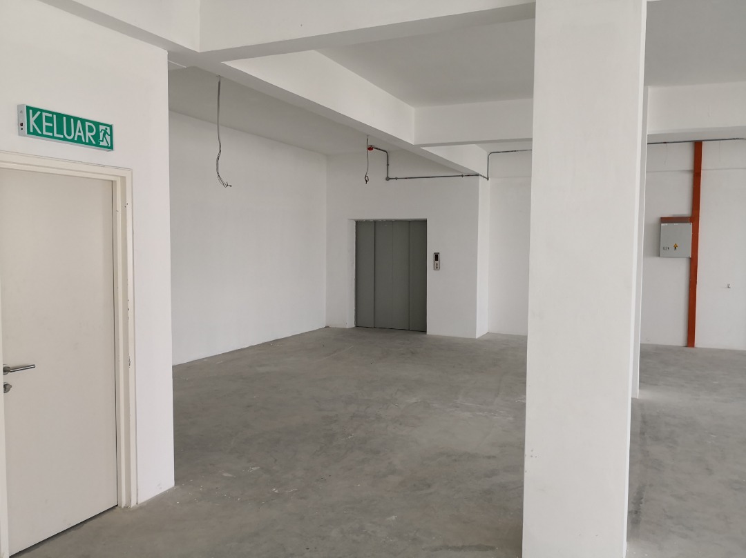 CANTIK Kilang Kedai Semi D Cyberjaya - photo 12