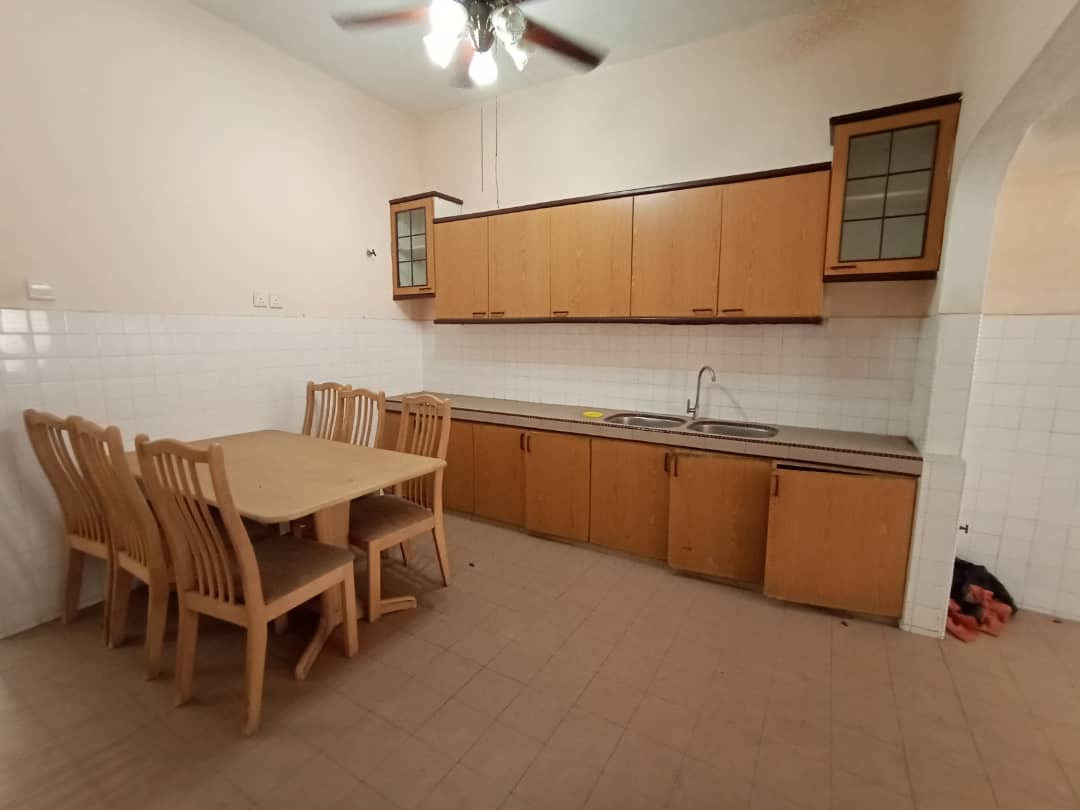 FREEHOLD Teres 2 Tingkat Taman Dagang Jaya Ampang - photo 6