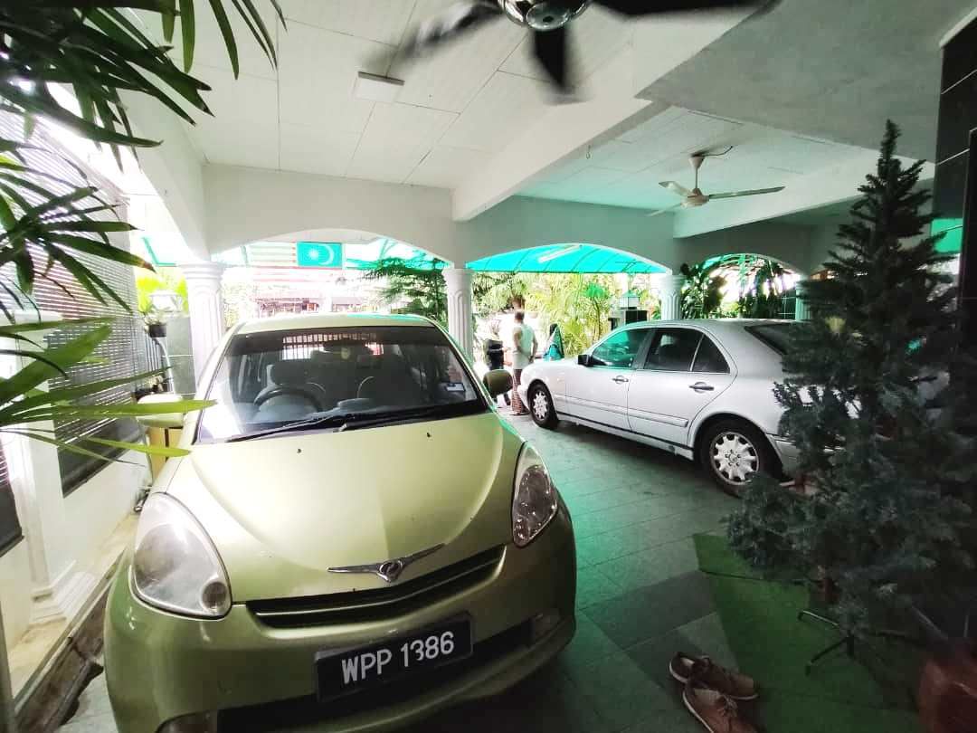 SEMI D TAMAN PANCHOR JAYA RENOVATED - photo 9