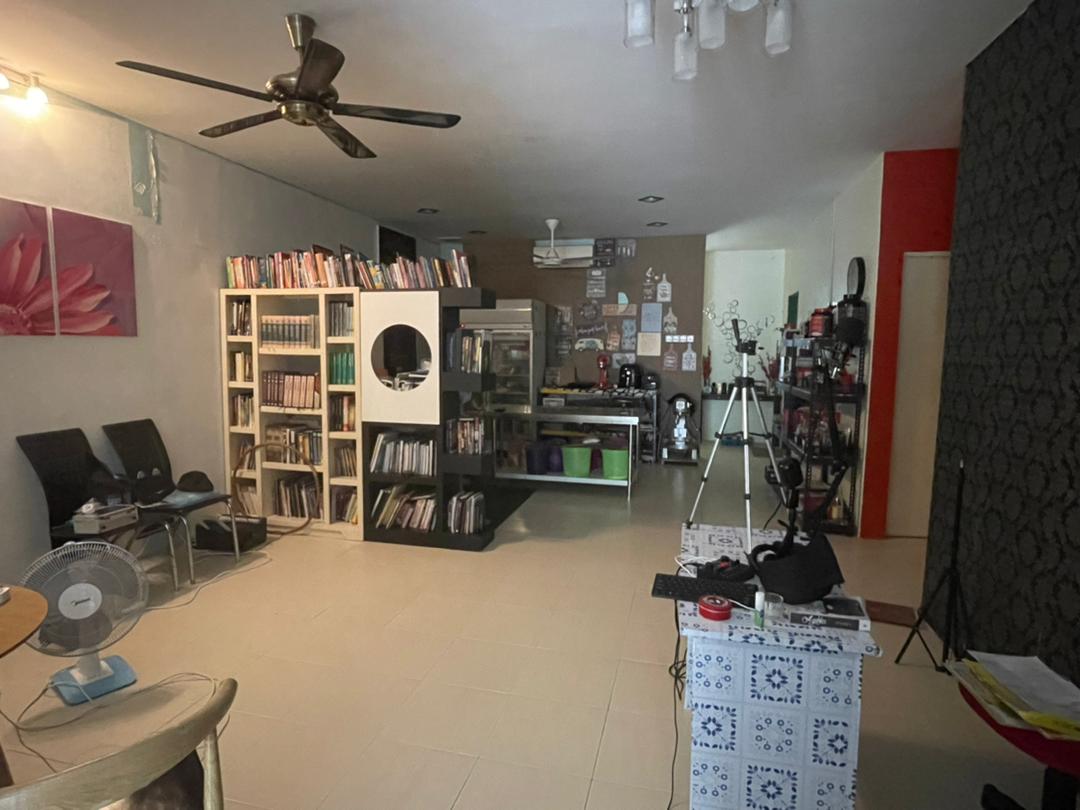 RENOVATED SEMI D SINGLE STOREY TMN ROS SETIA - photo 3