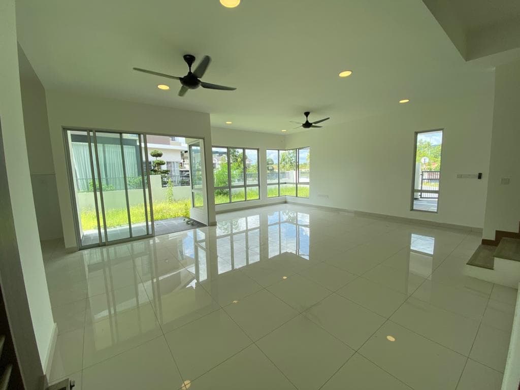 ENDLOT 2STY SUPERLINK BANDAR AINSDALE SEREMBAN - photo 3