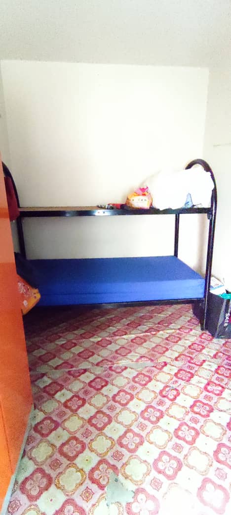 TINGKAT BAWAH FLAT DAHLIA, SEREMBAN 2 - photo 2