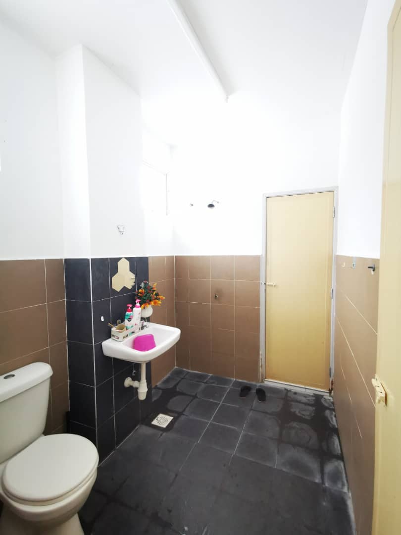 Double Storey Park Residence Bandar Springhill - photo 4