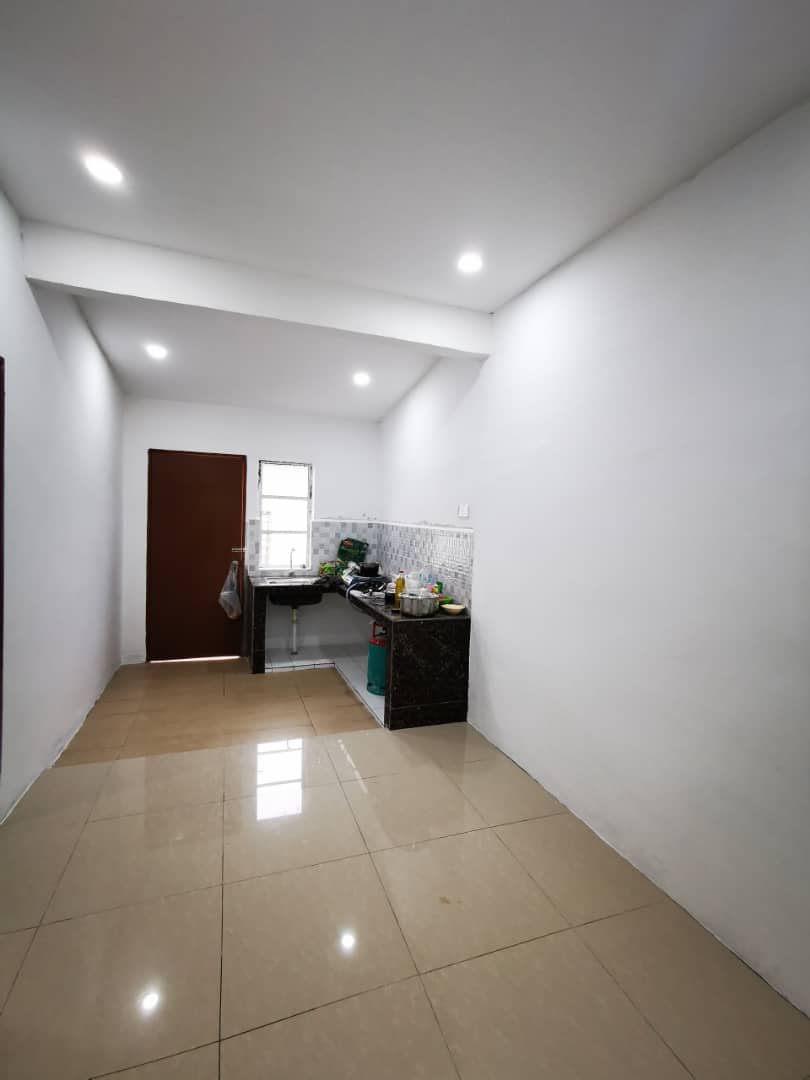 RENOVATED FACING OPEN TAMAN DESA RHU SIKAMAT - photo 6