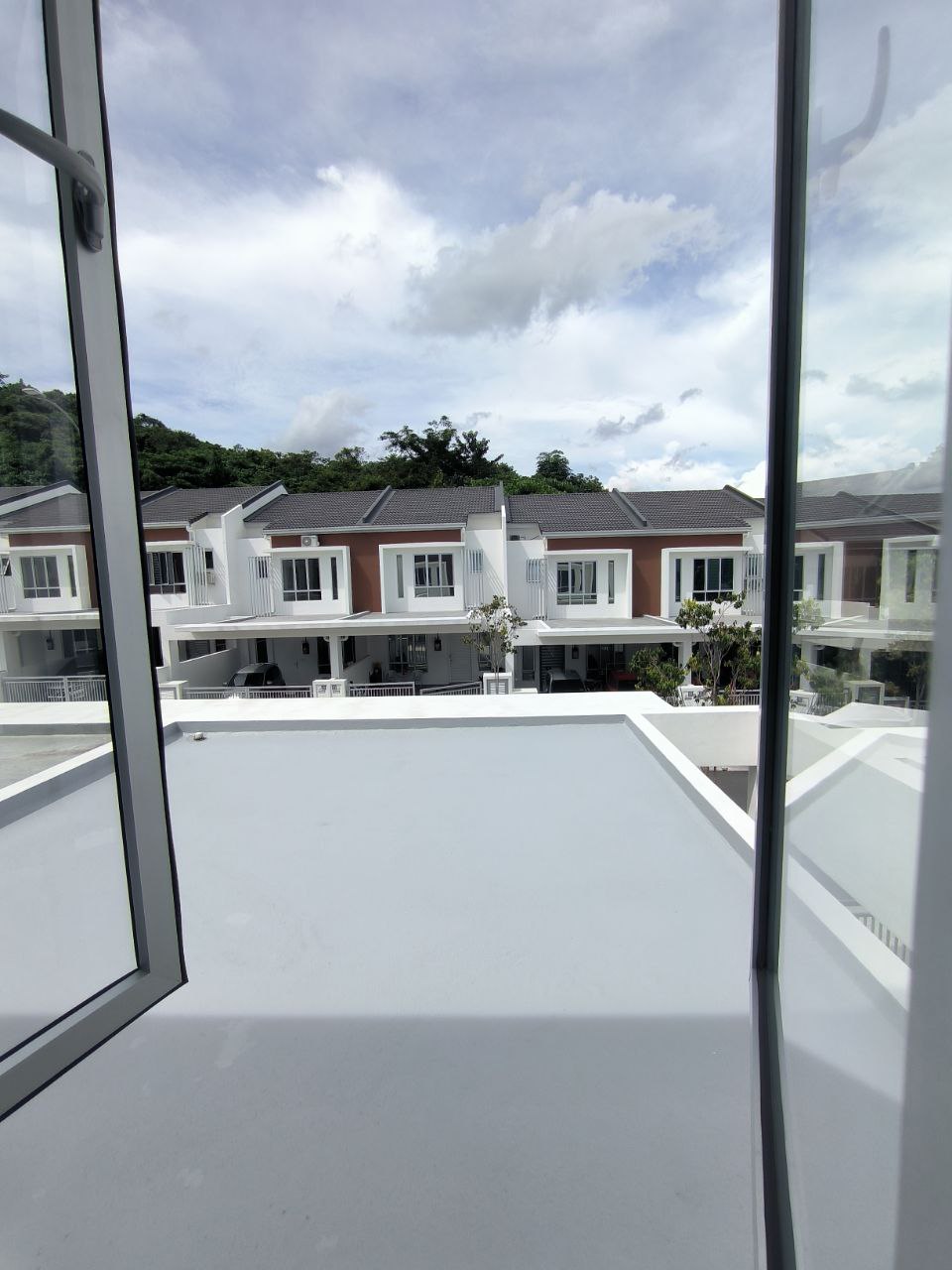 NEW HOUSE I TIARA SENDAYAN I CLUB HOUSE FACILITY - photo 12