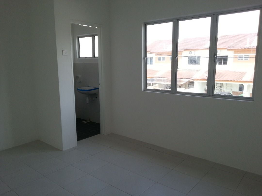 Double Storey SP 8 Bandar Saujana Putra - photo 3
