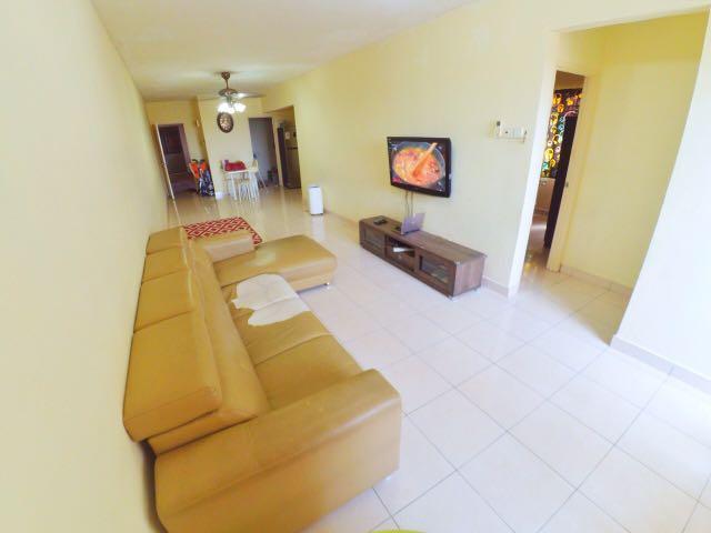 Newly Painted Aliran Damai Condominium 7Mins MRT - photo 2