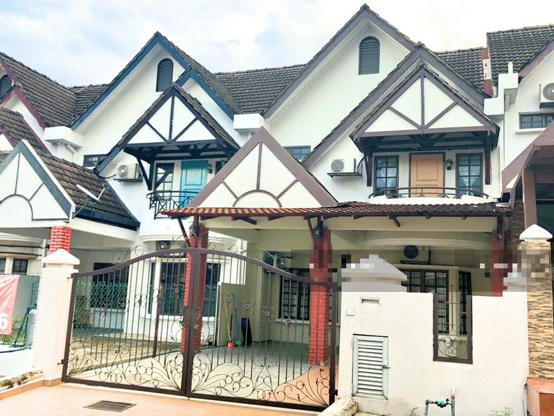 RENT 2Sty Suasana BTHO 5min to MRT