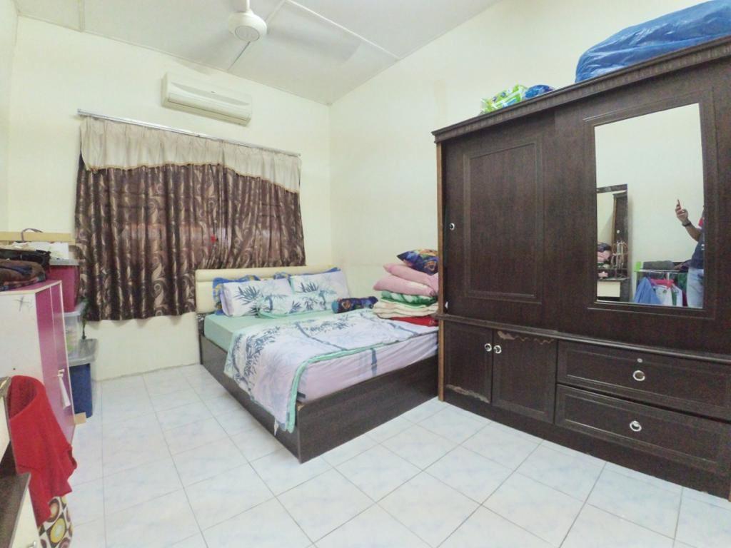 Corner Lot Fully Renovated 1Sty Kinrara 1 - photo 4