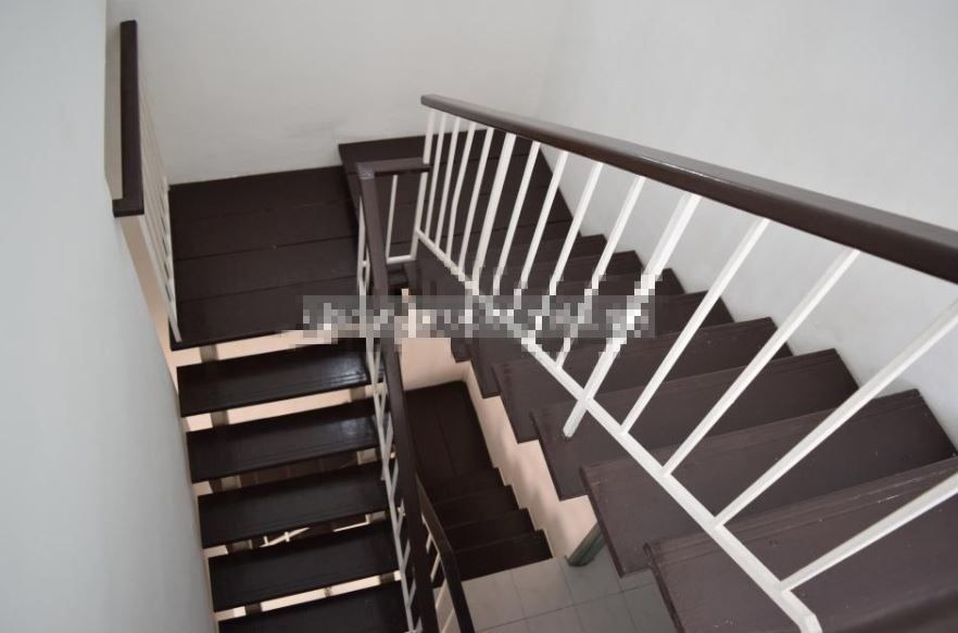 2 5Sty 5R3B Tmn Desa Karunmas Balakong Walk Surau - photo 4