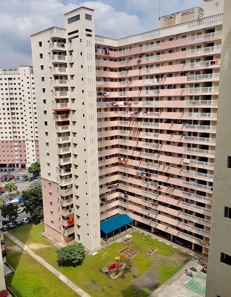Low Cost Apartment BANDAR TASIK SELATAN KL - photo 1