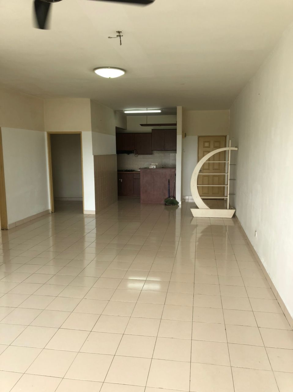 DESA SAUJANA APARTMENT SERI KEMBANGAN - photo 2