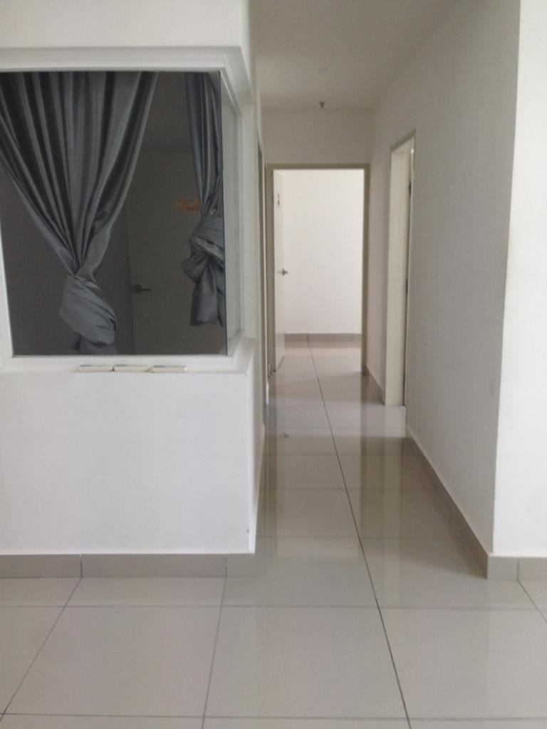 SALE CONDO MUTIARA VILLE CYBERJAYA - photo 4