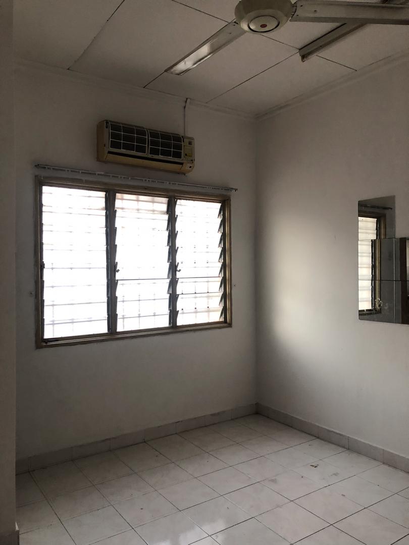 2STY SUADAMAI BANDAR TUN HUSSEIN ONN - photo 3