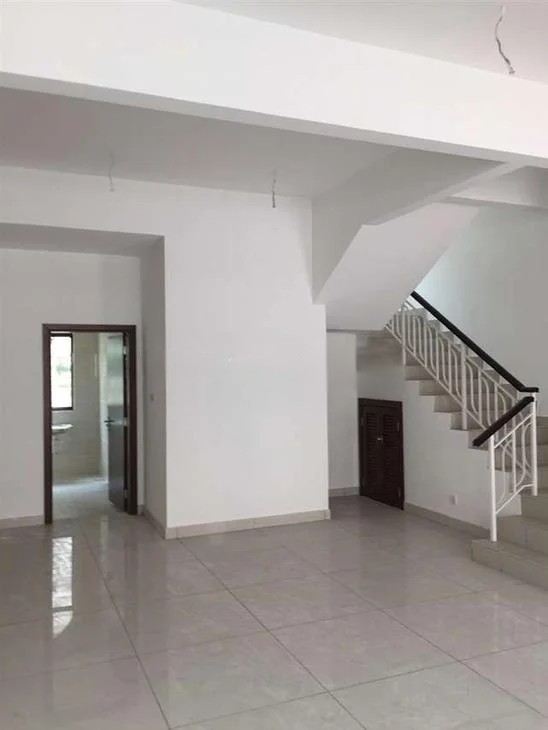 3STY DIAMOND RESIDENCE DIAMOND CITY SEMENYIH - photo 2