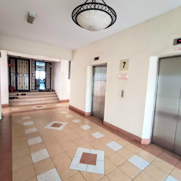 EAST LAKE RESIDENCE SERI KEMBANGAN - photo 4